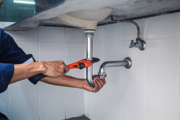 Best Hot Water Heater Installation  in Centuria, WI